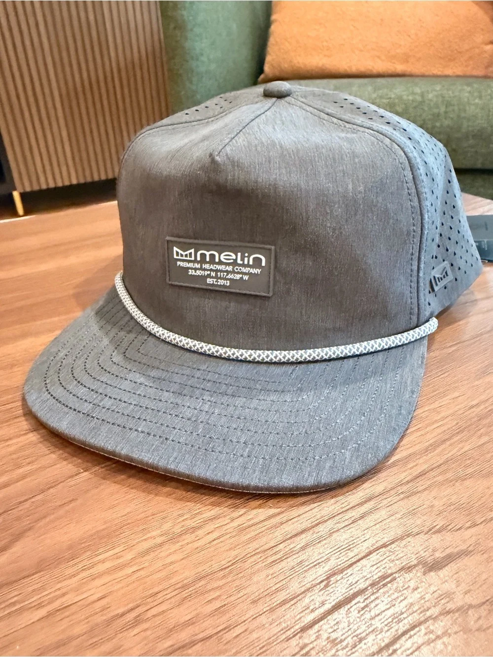 NWT Melin Men's Hydro Coronado Brick HTCH Dark Gray